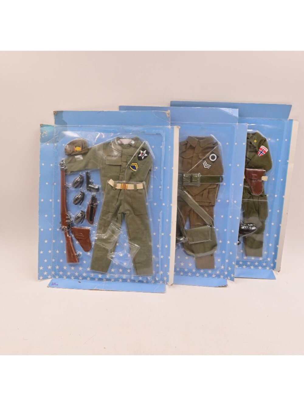 Soldier's Of The World Korean War Outfit Bundle‎ Of 3 Missing Pieces